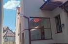 Inchiriez apartament la casa - 5