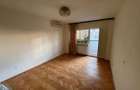 2 min Parc Circ 2camere Cf.1 decomandat etaj 7/10 bloc1978 reabilitat - 1