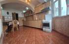 DE INCHIRIAT Apartament 2 camere : Moisil, Spital, Scoala 10 - 4