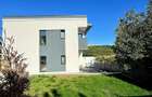 DE VANZARE DUPLEX LUX 4 camere 120 mp Curte 265 mp IASI Valea Adanca