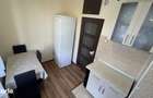 Apartament cu 3 camere decomandat în Petros