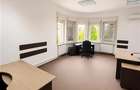 Spatiu pretabil:birouri/ cabinete/ servicii, acces stradal,curte proprie,Central - 1