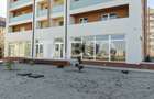 Spatiu Comercial de inchiriat cu 8 locuri de parcare - Vitrina 13 m - 1
