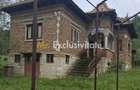 Teren 4226 mp si casa de renovat in loc. Babana, jud. Arges - 2