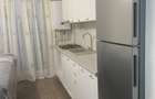 Inchiriez apartament cu garaj
