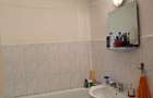 Apartament 2 camere, etaj 1, zona Bazar Orizont