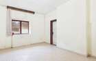 Colna cu 7 camere in Covasan? ?i teren 9 ha - 5