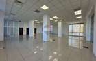Clădire comercialǎ în Arad | 3.324 mp | 50 locuri de parcare