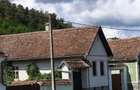 Proprietate cu poten?ial in Apold si 50 ari teren curte ?i gradina - 1