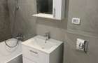 Inchiriez apartament cu 3 camere - 2