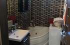 Apartment 3 camere 2 balcoane, proximitate Piata MV