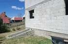 Vand casa in construc?ie