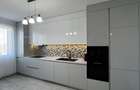 De inchiriat Apartament modern, 3 camere, 95 mp, dispus pe 2 niveluri - 18