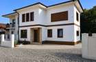 Direct de la proprietar, DUPLEX PREMIUM DE VANZARE IN GIROC, 4 dormitoare, 2 fronturi stradale, propietar 220000 euro - 3