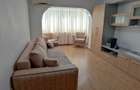 Vand apartament in zona Malu rosu, 2 camere decomandat, confort 1, etajul 6 din 10, complet mobilat. Pentru mai multe detalii la telefon 0721 152 149 - 2