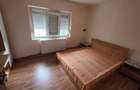 Apartament cu 3 camere semidecomandat în Central - 3