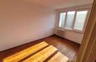 Birou Spatiu de locuit NEMOBILAT de inchiriat 2 camere apartament - 7