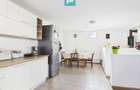 Casa cu 4 camere, curte si atelier mecanic - Sebes