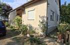 Casă cu 3 camere cu Teren 1500 Mp în Central