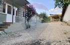 Casa / Vila cu 5 camere de vanzare