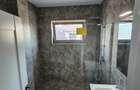 Proprierar Ofer pentru inchiriere 3 Camere - 6