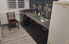Inchiriez apartament cu 3 camere - 1