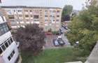 Ultracentral, trei camere, doua bai, balcon, zona centrala, etajul patru, Hunedoara. - 11