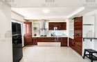 Apartament 3 camere - 2 bai, 83 mp, parcare si piscina Cosmopolis - 5