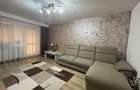 Apartament 4 camere, decomandat, foarte ingrijit - 1