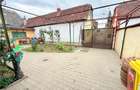 Casa individuala cu 3 camere de in Lazaret - 1