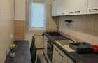 Apartament cu 3 camere de inchiriat pe strada Mehedinti