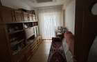 Apartament cu 3 camere semidecomandat în Trivale - 1