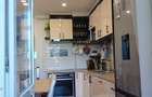 Apartament cu 3 camere decomandat în Central - 1