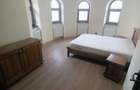Inchiriez apartament