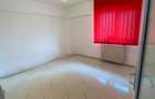 Apartament de vanzare 3 camere Navodari - 2