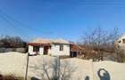Vand casa cu 3 camere - 4