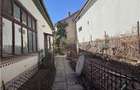 Casa cu 4 camere,curte individuala,acces auto,,ultracentral,Oradea - 13