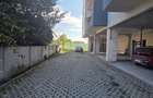 Apartament 3 camere, zona Veterani Constan?a