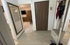 Vand apartament 3 camere poarta 6 - 8