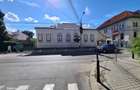 De vanzare Casa Chintescu, monument istoric, cu teren generos - 2