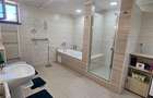 Casa multifunctionala cu Spatiu Comercial COMISION 0 - 19
