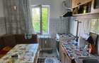 Zona Ura 2 camere etaj 2 din 4 - 3