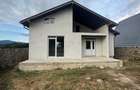 Casa , platou Teisani salina Prahova - 8