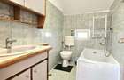 Apartemnt la casa 70 mp - 2