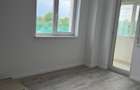 Decomanda Etaj 1 spatios 3 camere zona linistita - 2