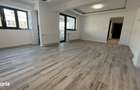 Apartament cu 3 camere RENOVAT Zona CENTRALA Etaj INTERMEDIAR - 1