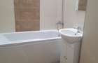 Inchiriez apartament.