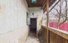Casă modestă cu 3 camere de renovat în Mișca - 4