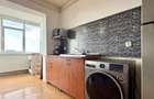 Apartament amplu si luminos, trei camere decomandat, Nicolae Titulescu
