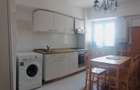 apartament 4 camere, 2 bai, bucatarie, 100 mp, mobilat utilat, cetral - B-dul Mihai Viteazu, et. 6 -bloc fara lift - 1